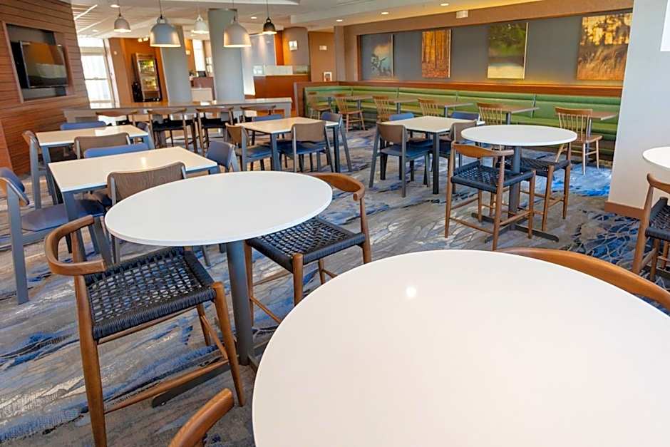 Fairfield Inn & Suites by Marriott Athens I-65