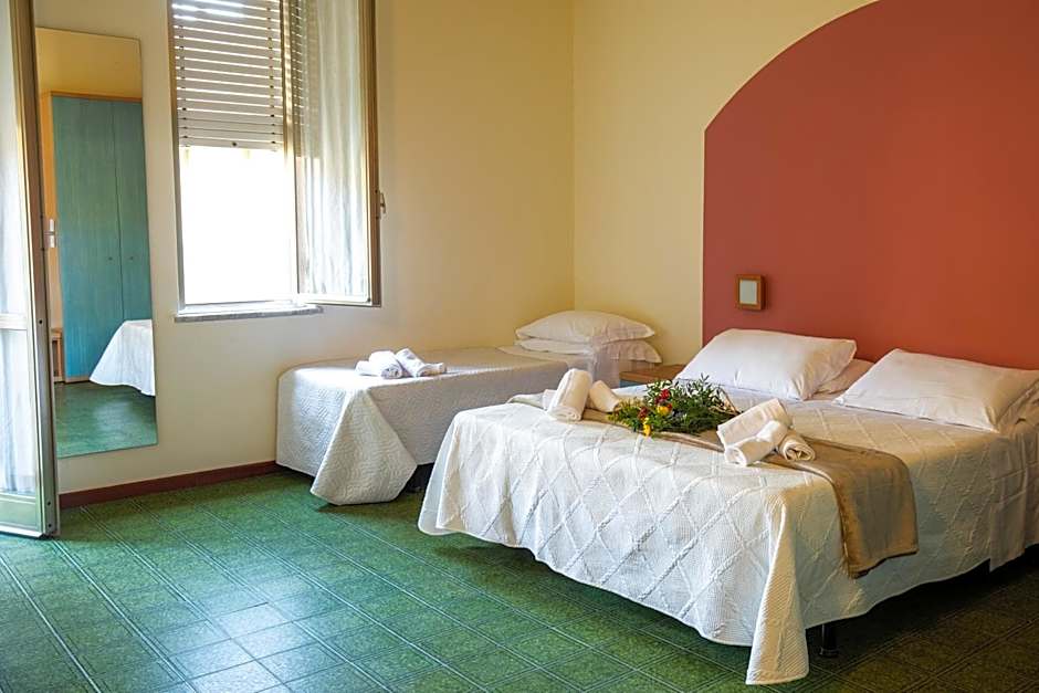 XXV APRILE Casa per Ferie