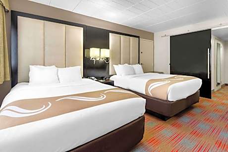 Queen Room with Two Queen Beds - Accessible/Non-Smoking