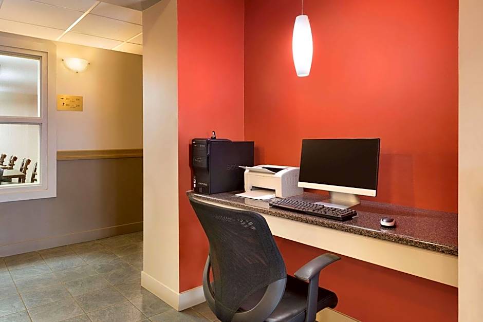 Travelodge by Wyndham Kindersley