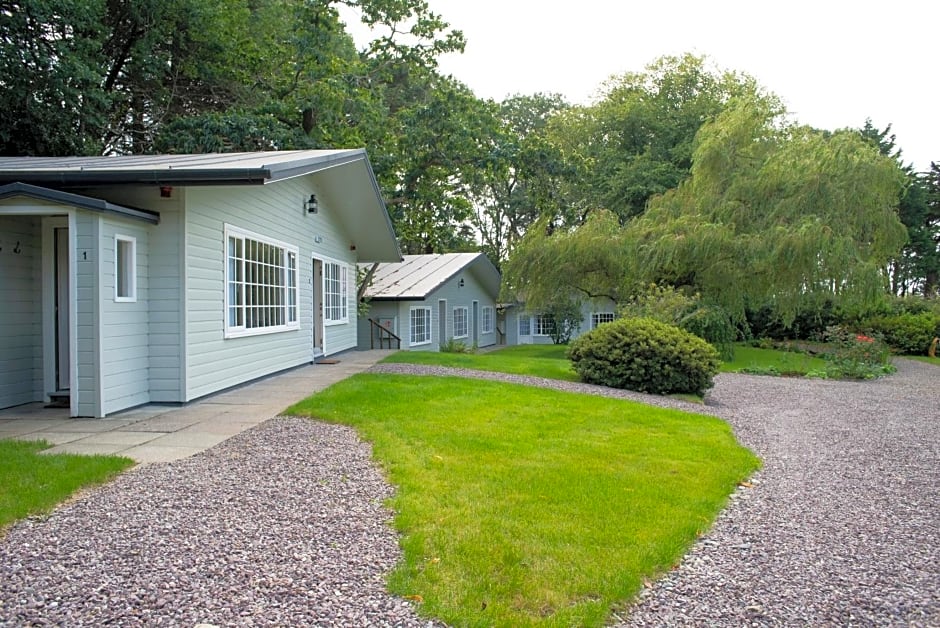 Ballylickey House and Garden Lodges