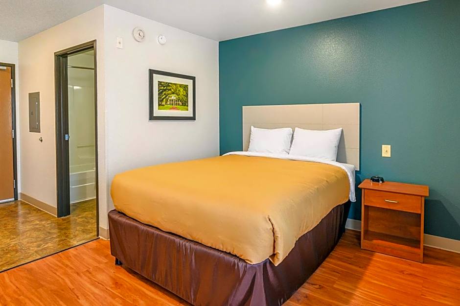 Suburban Studios Hammond