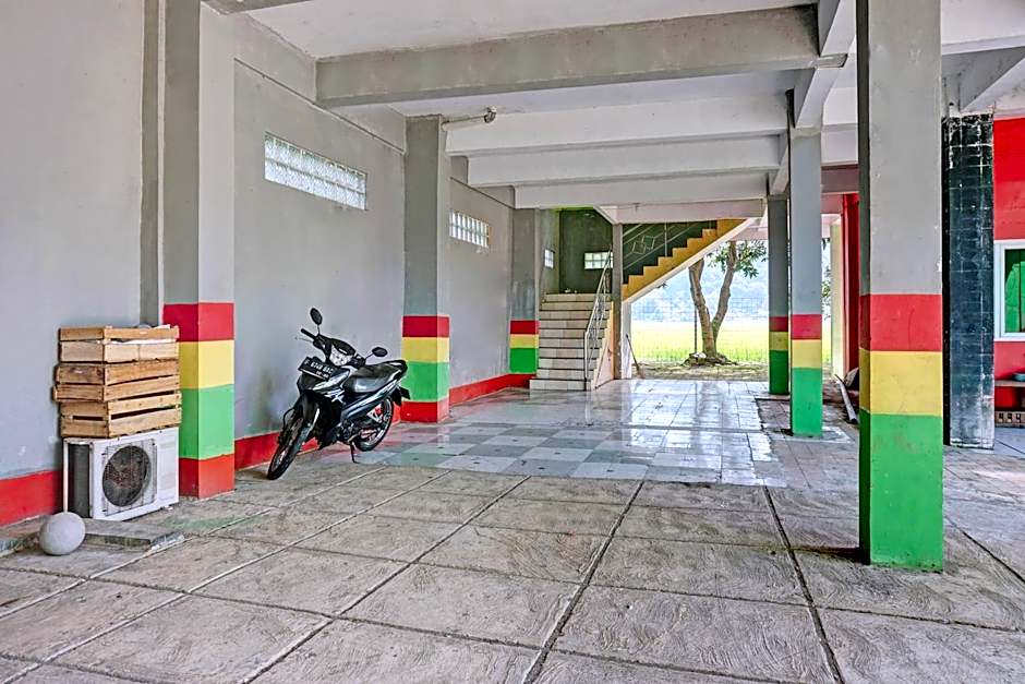 OYO 92031 Wisma Galung Syariah