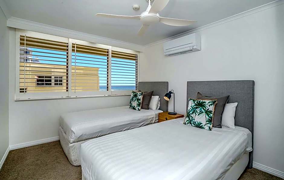 Dorchester On The Beach