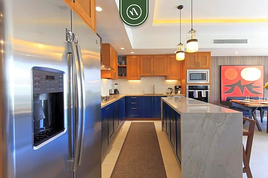 Great Apartment with Rooftop Pool
