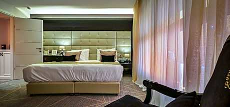 Prestige Apartment - Split Level