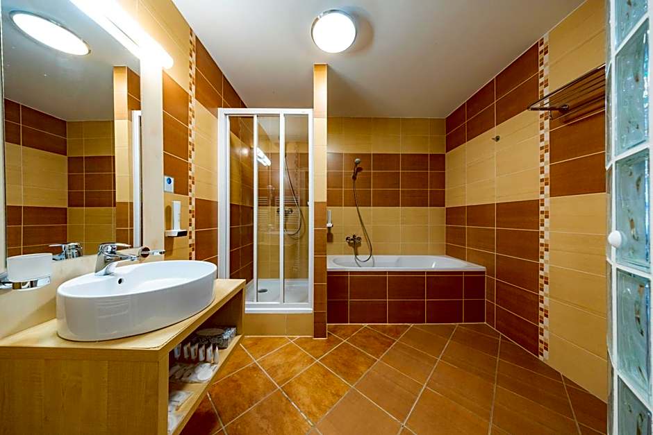 Hotel CROCUS