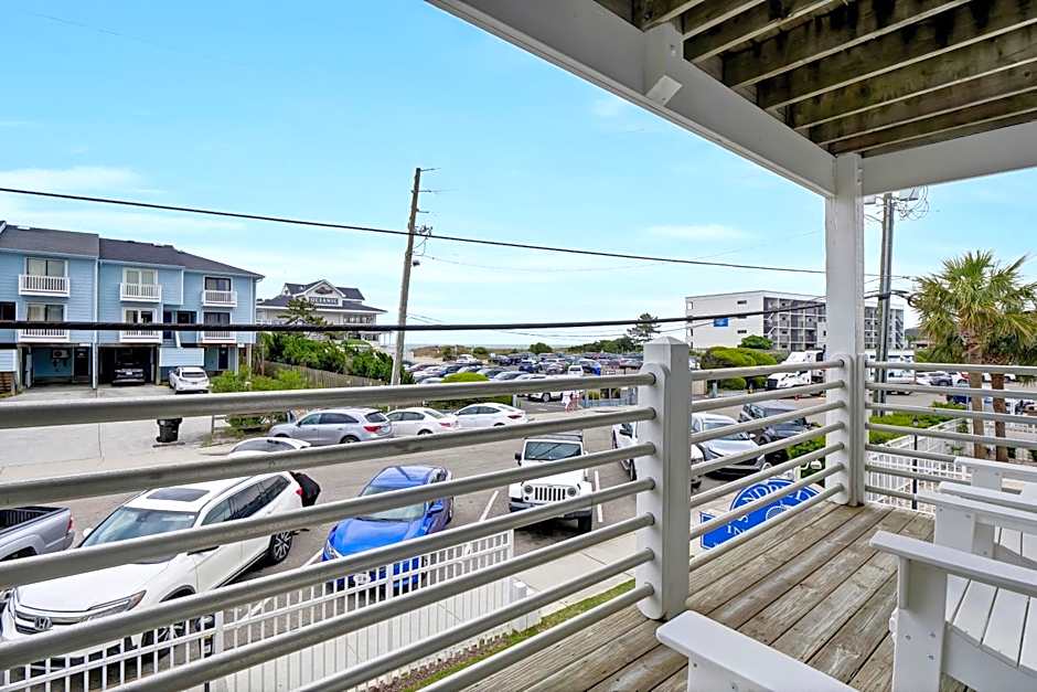 Sandpeddler Inn and Suites