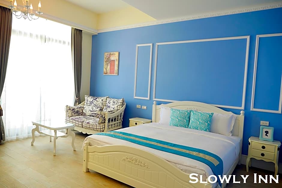 Slowly Inn