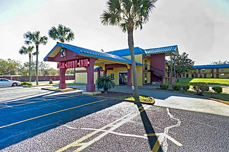 OYO Hotel Pensacola I-10 & Hwy 29