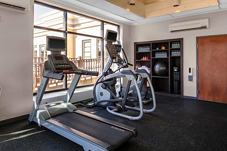 Holiday Inn Boston - Dedham Hotel & Conference Center By IHG