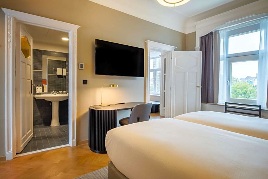 DoubleTree By Hilton Brussels City