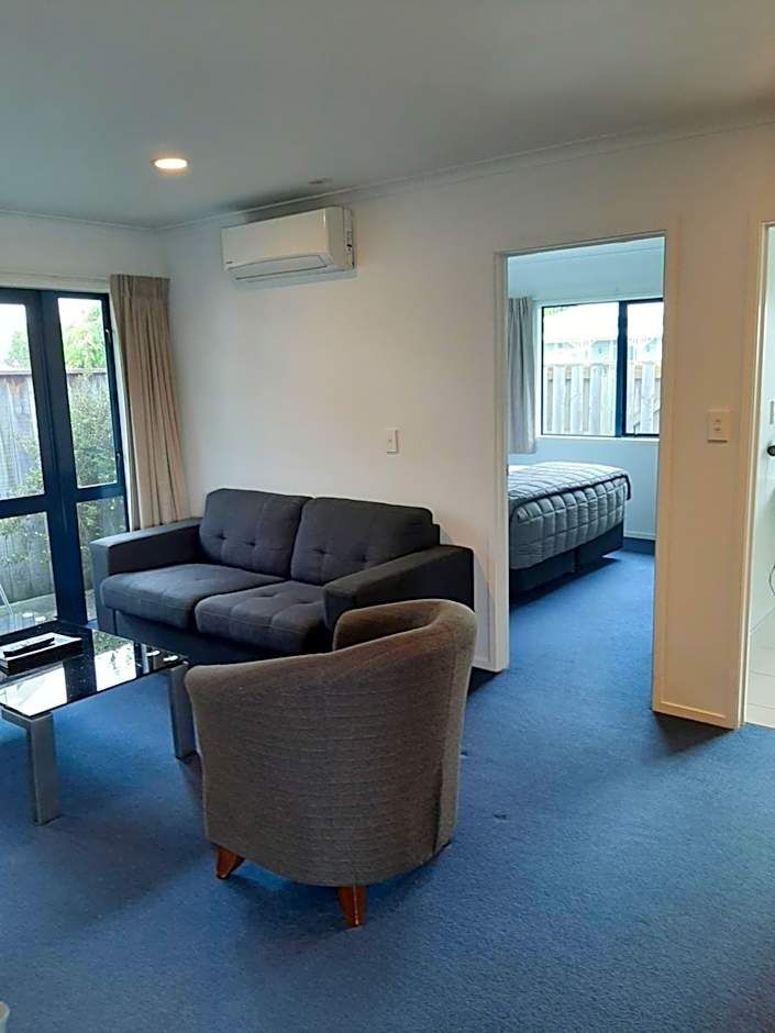 Claremonte Motor Lodge