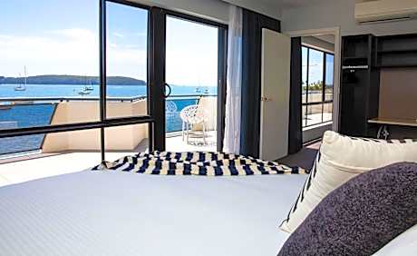 Executive Suite with Sea View