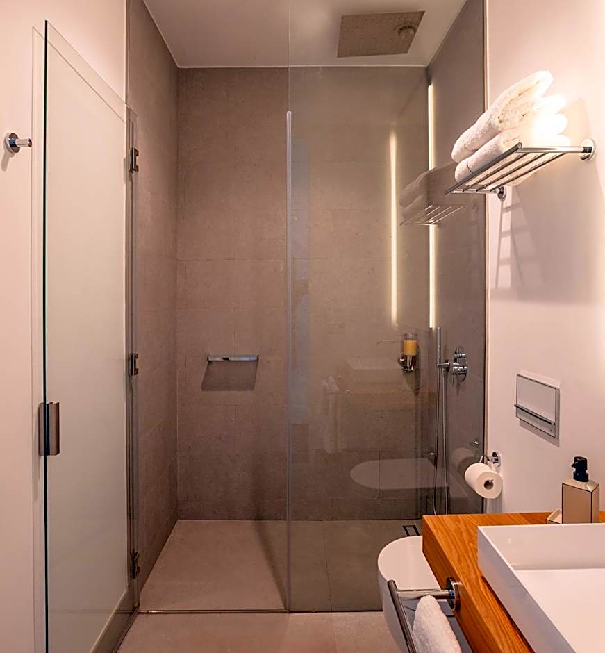 The Park Suites by IRES LAR