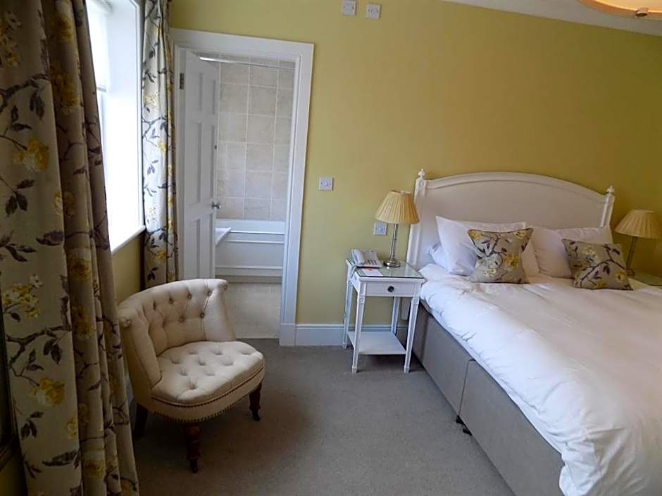 Photo 1 of 7 of Double Room with Private Bathroom