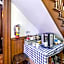 Pinc Lady Mansion