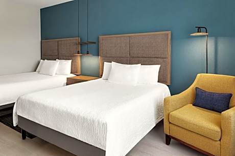 Double Room with Two Queen Beds
