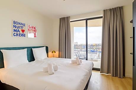 Two-Bedroom Apartment with Water View