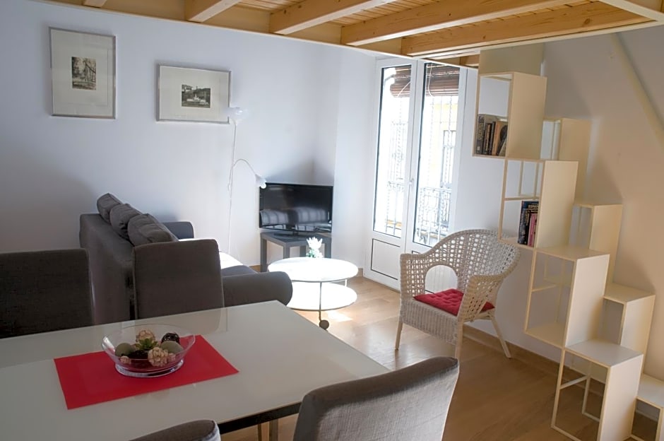 Life Apartments Quintana