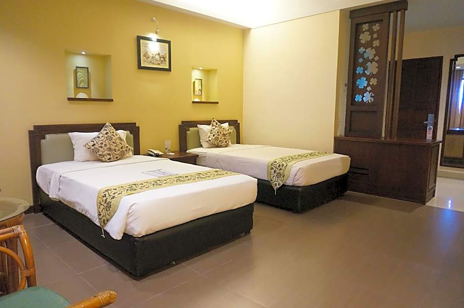 Losari Beach Hotel Makassar