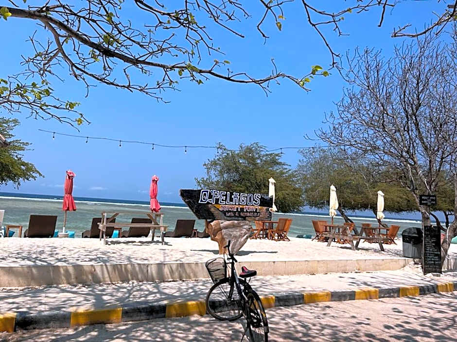 Q'Pelagos Sunset Bungalow