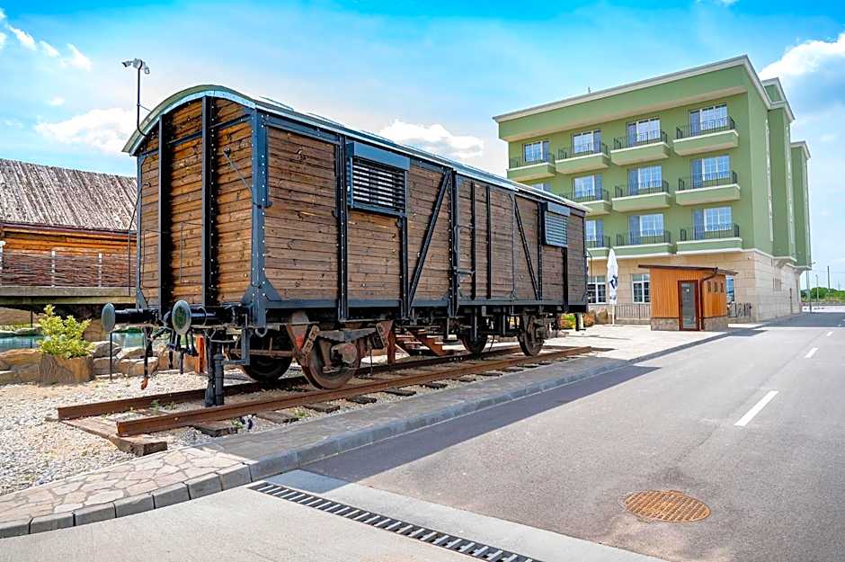 Glamping Alliance Hotel