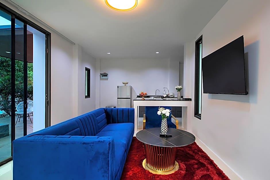 Nariya Bayfront Phuket