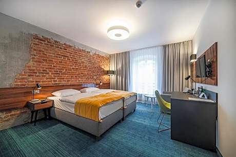 Standard Double Room with King-Size Bed