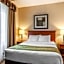 Comfort Suites Redmond Airport