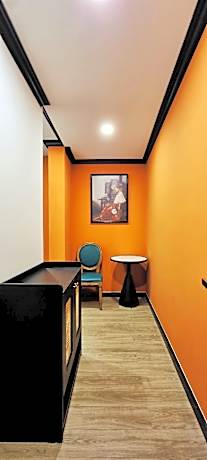 1-Bedroom Luxury Apartment