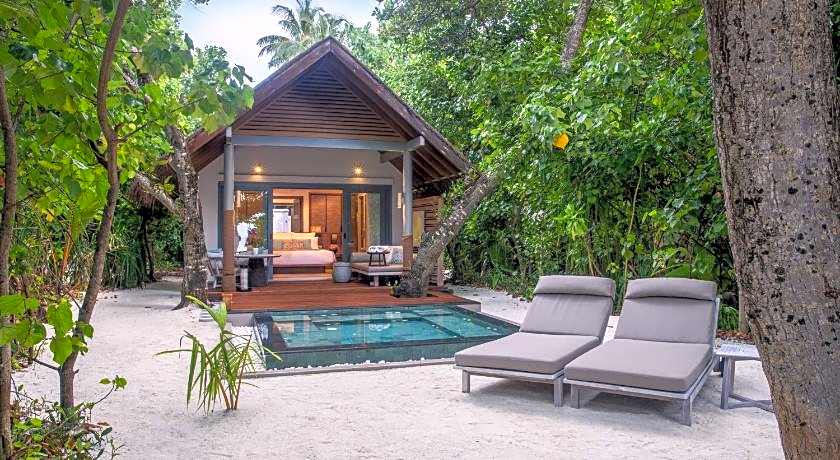 Vakkaru Maldives - Luxury Private Island Resort