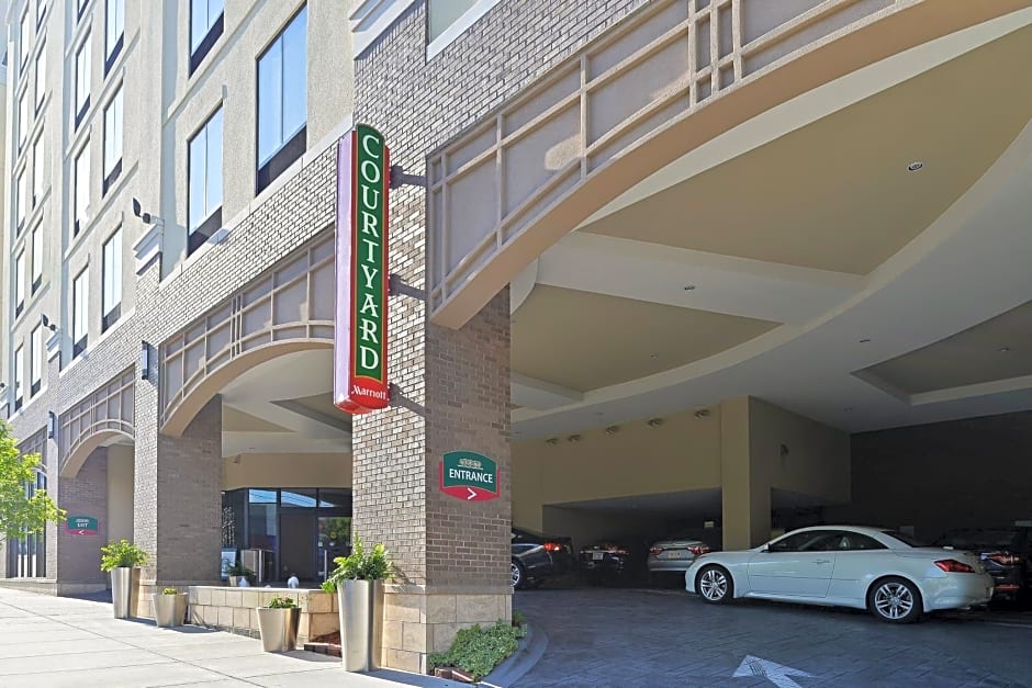 Courtyard by Marriott Wilmington Downtown/Historic District