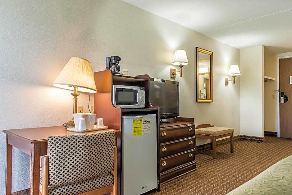 Rodeway Inn Brookville