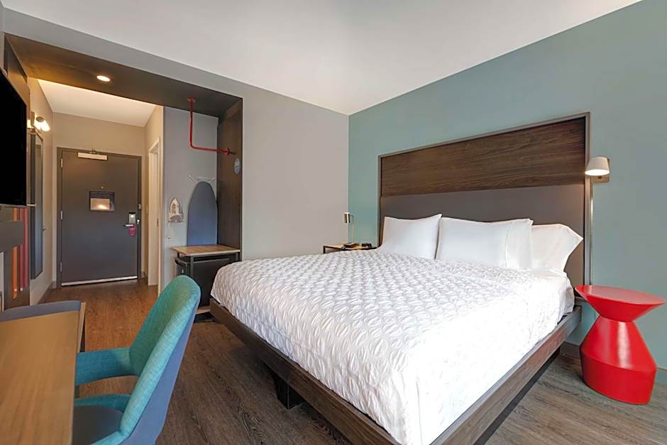 Tru by Hilton Grantville, PA