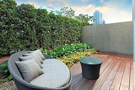 Balcony Deluxe Twin, Guest room, 2 Twin/Single Bed(s)