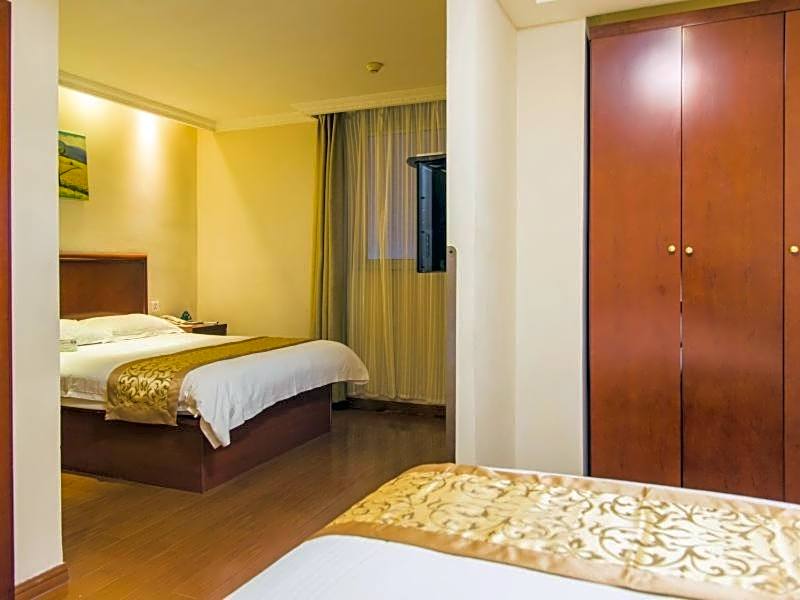 GreenTree Inn Jiangsu Taizhou Jingjiang Bus Station Express Hotel