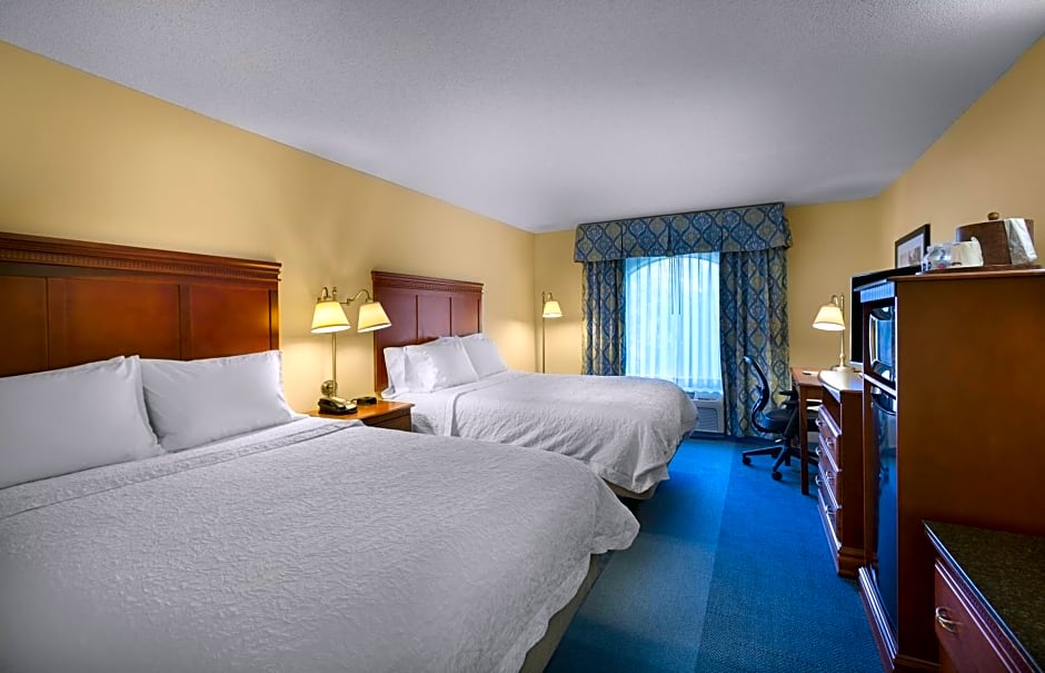 Hampton Inn Belmont at Montcross