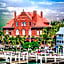 Amsterdam s Curry Mansion Inn