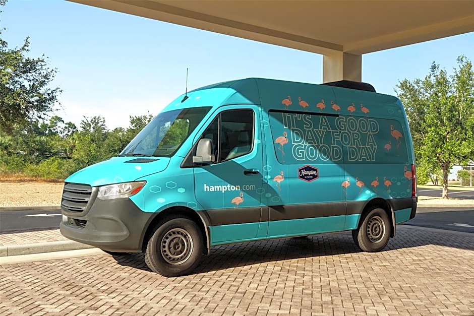 Hampton Inn - Suites by Hilton Tampa Busch Gardens Area