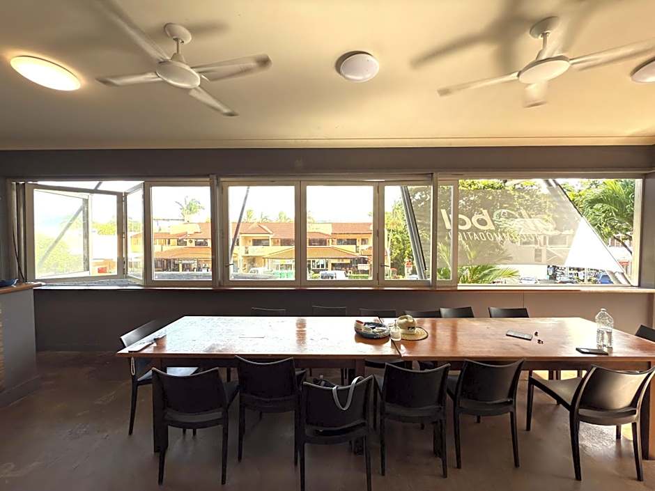 Global Backpackers Youth Hostel
