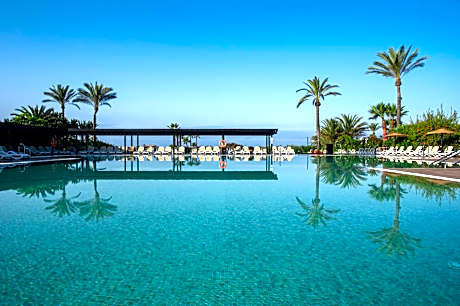 Impressive Playa Granada Golf