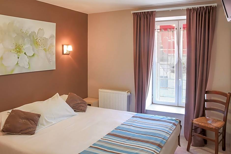 Logis Hotel Restaurant de la Dore