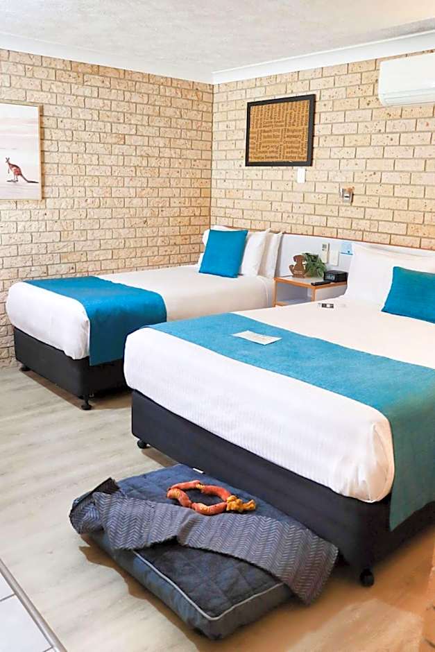 Kennedy Drive Boutique Motel & Nursery- Close To City Centre & Airport