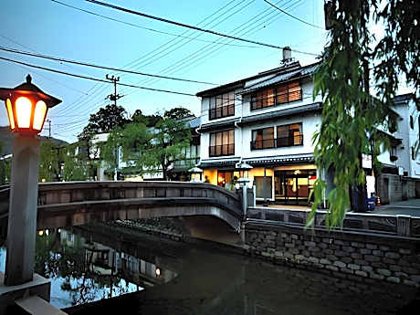 Kinosaki Onsen Kawaguchiya Honkan
