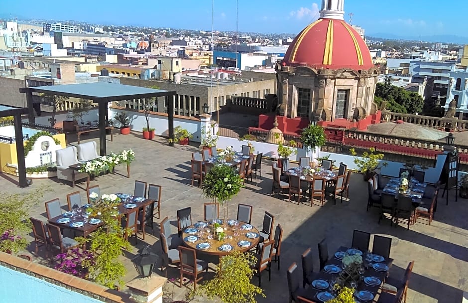 Dating sites cape town in Guadalajara