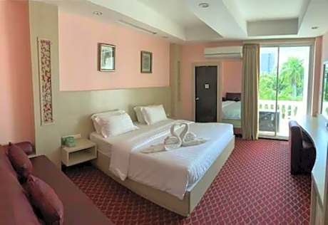 Large Double or Twin Room