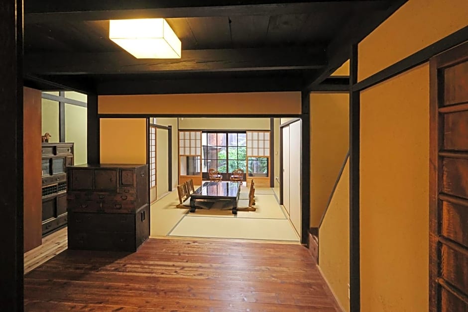 Heiankyu-dairi no yado