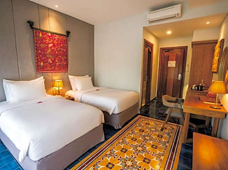 Deluxe Classic Twin Room