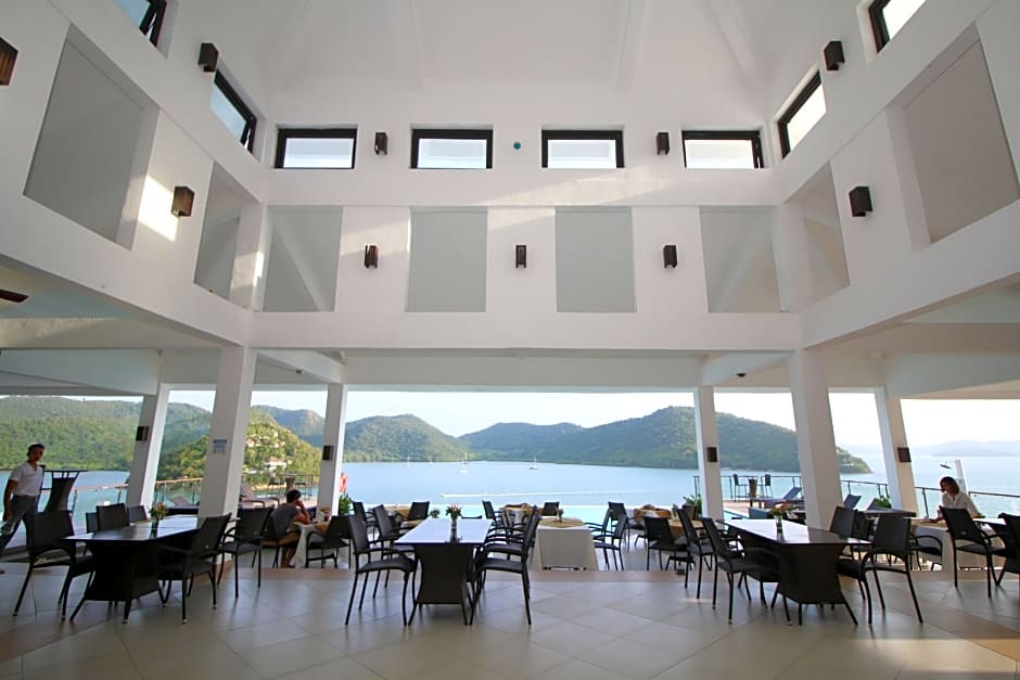 Busuanga Bay Lodge